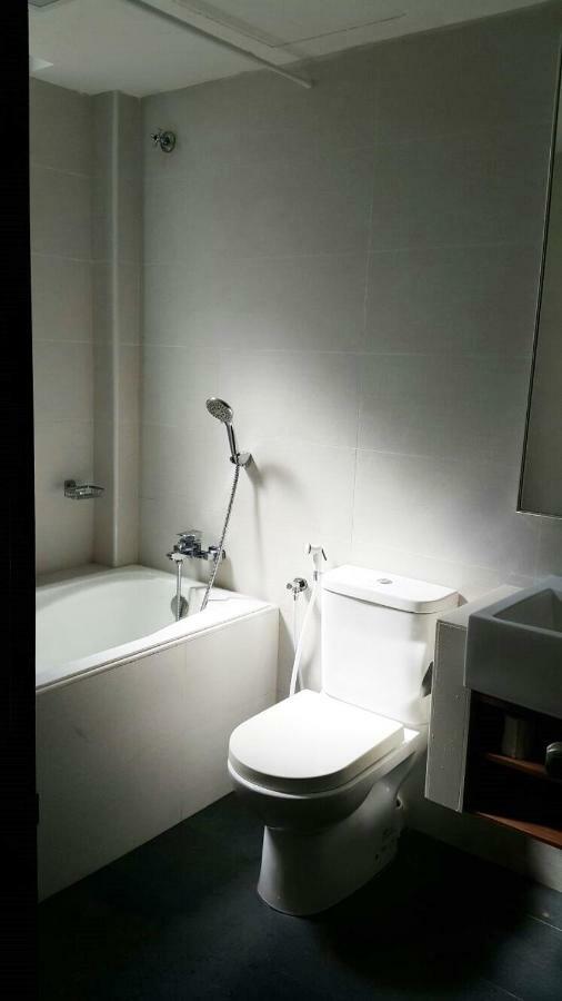 Cherloft@Samsuria Beach Residences Kampung Sungai Ular Extérieur photo
